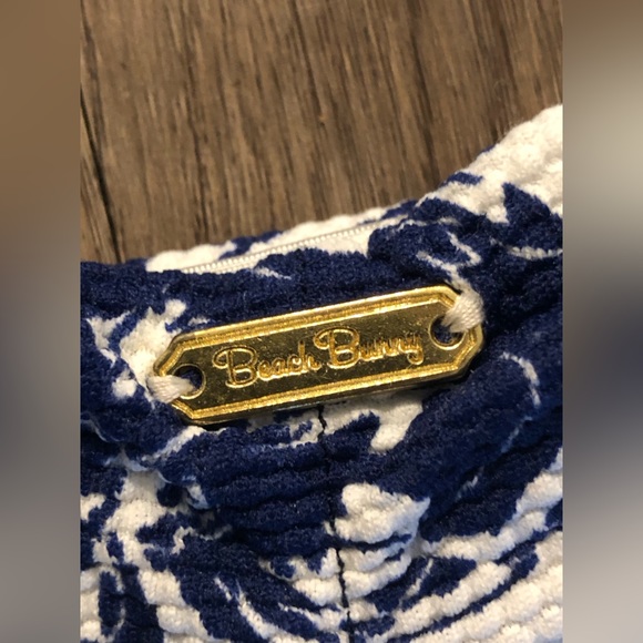 Beach Bunny Tropical Scrunch Bikini - Picture 4 of 4